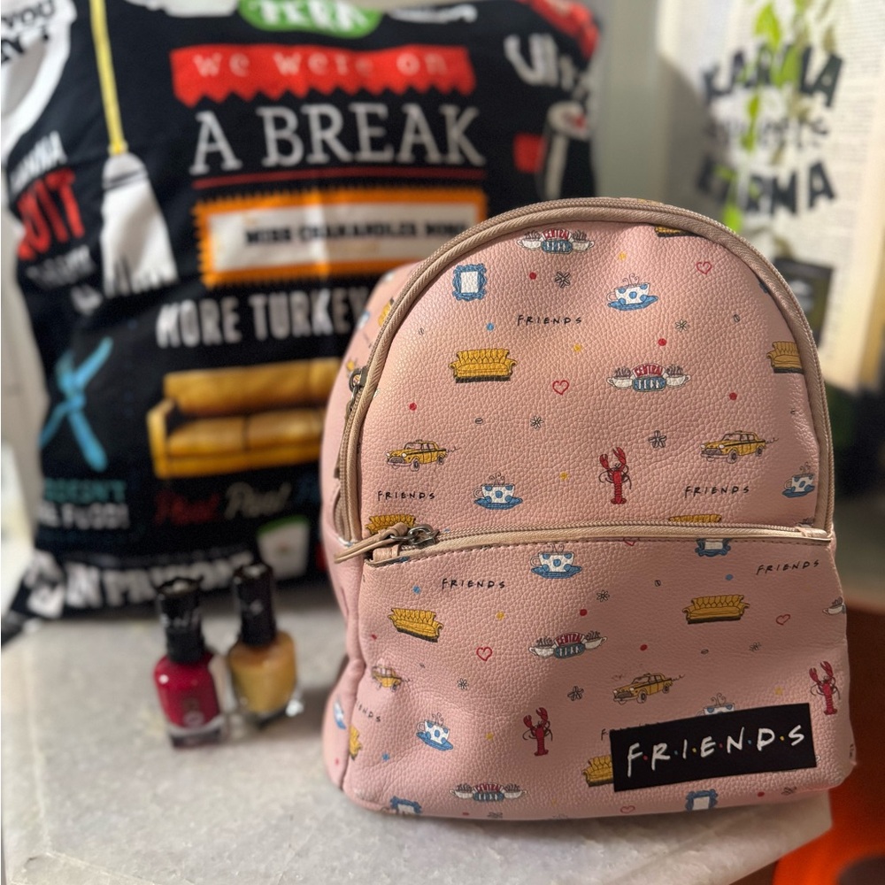 DANI by Danielle Nicole x FRIENDS Sway Mini Backpack + Merch Bundle – Authentic